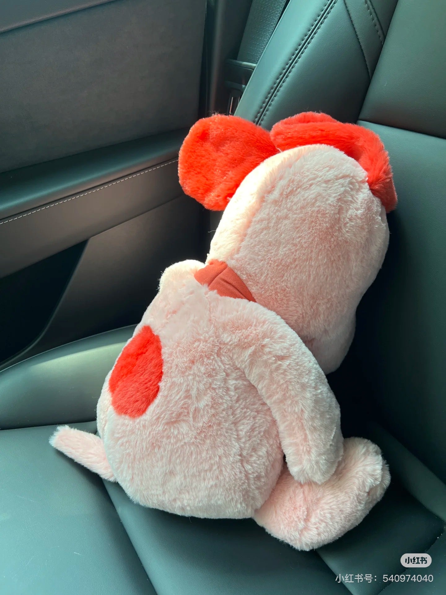 Snoopy｜Peanuts &quot;Happiness is a warm puppy..&quot;pink Plush Dolls/Plush Toy ｜H38 x W25 x D24cm