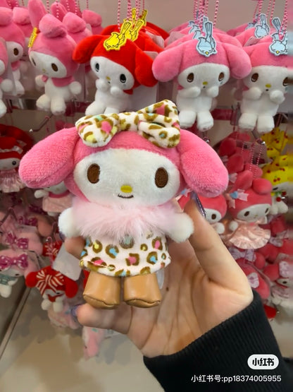 Sanrio｜My Melody 50th Anniversary  Mascot Holder /Plush Keychain｜H11.5 x W11 x D6cm approx.✔️