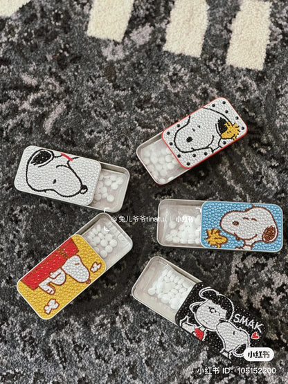 Snoopy｜钻石铁盒限定糖/小物收纳盒｜1盒【24.01】