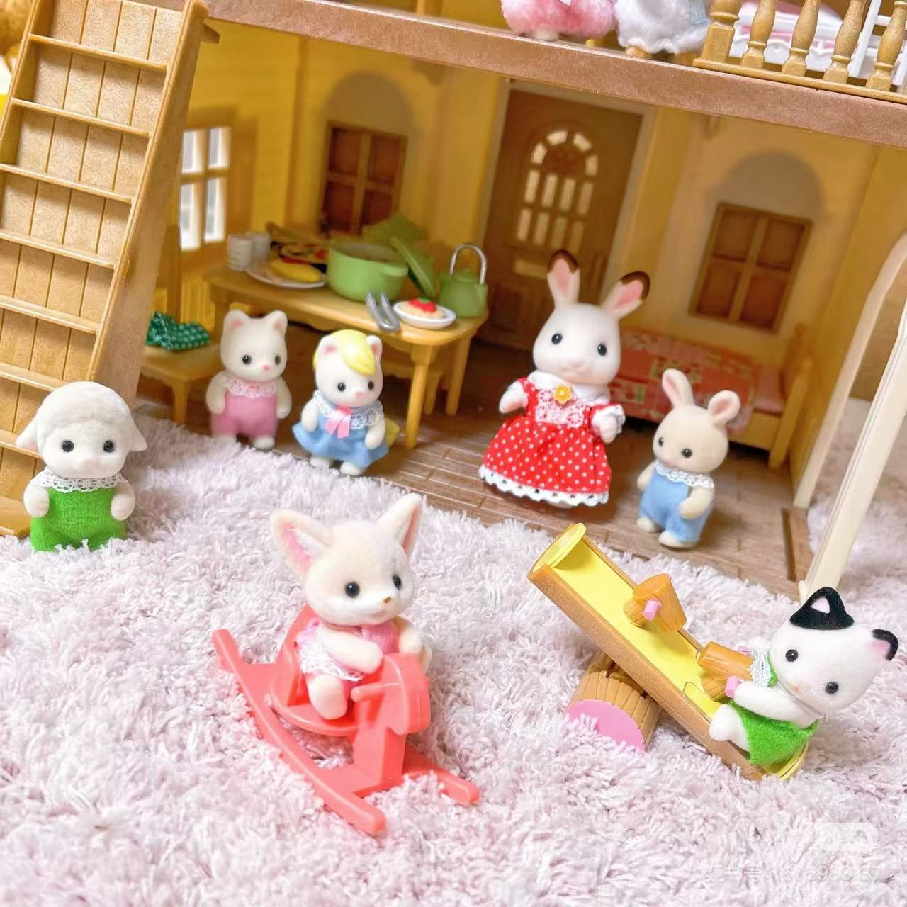 SylvanianFamilies｜Baby house SEESAW Charcoal Cat B-40
