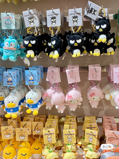 Sanrio｜Plush Mascot Holder with Heart Carabine /Plush Keychainr｜6×4×10cm approx.