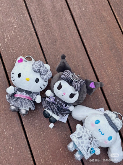 Sanrio｜Monotone Animal Mascot Holder /Plush Keychain｜11×7.5×15.5cm approx.