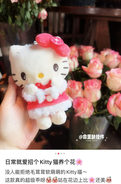 Sanrio三丽鸥｜avail圣诞限定水红色斗篷毛绒玩偶挂件/包挂