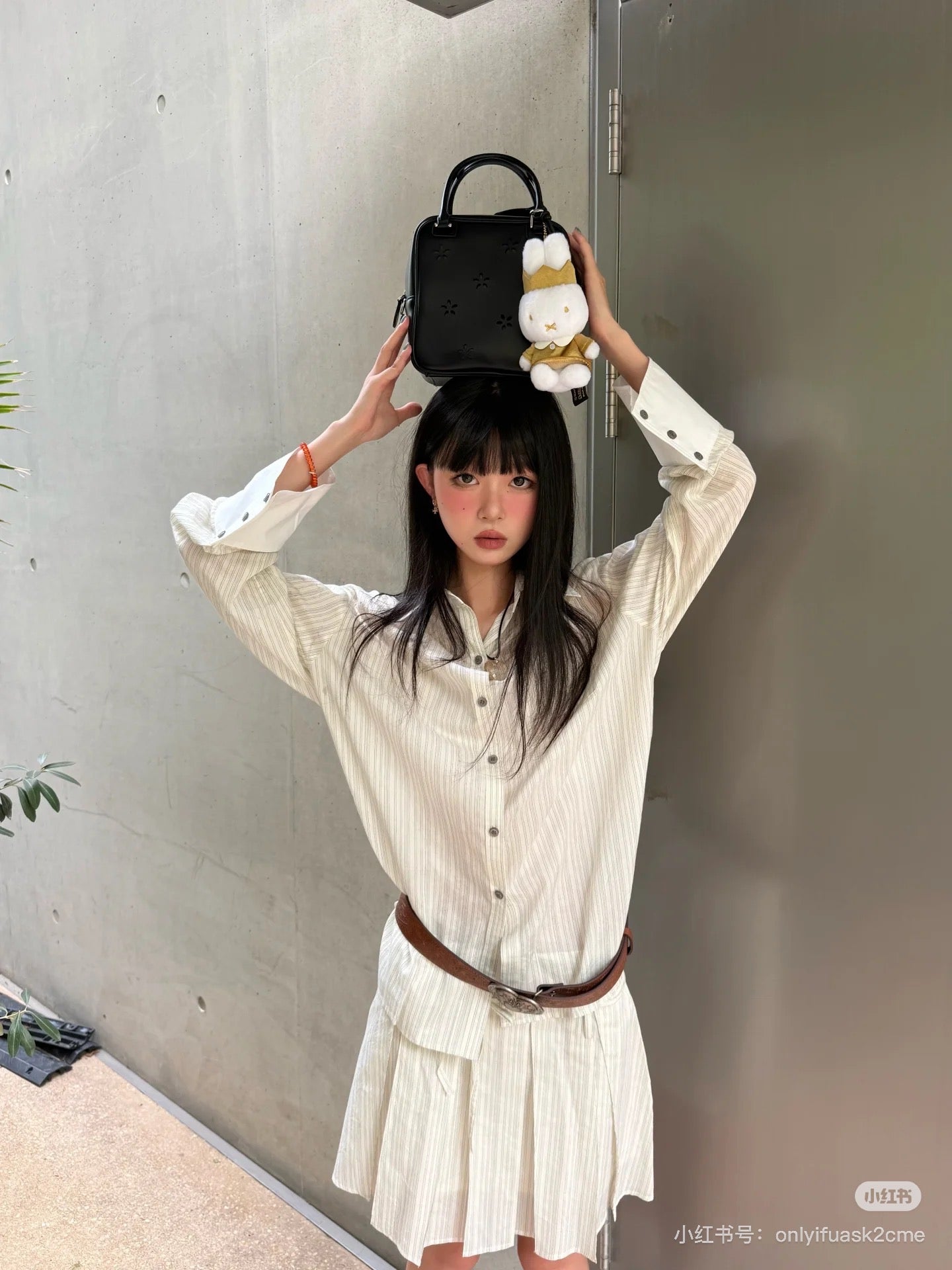 Miffy｜70th Anniversary Gold Crown Mascot Holder /Plush Keychain｜16×10×7.5cm approx.