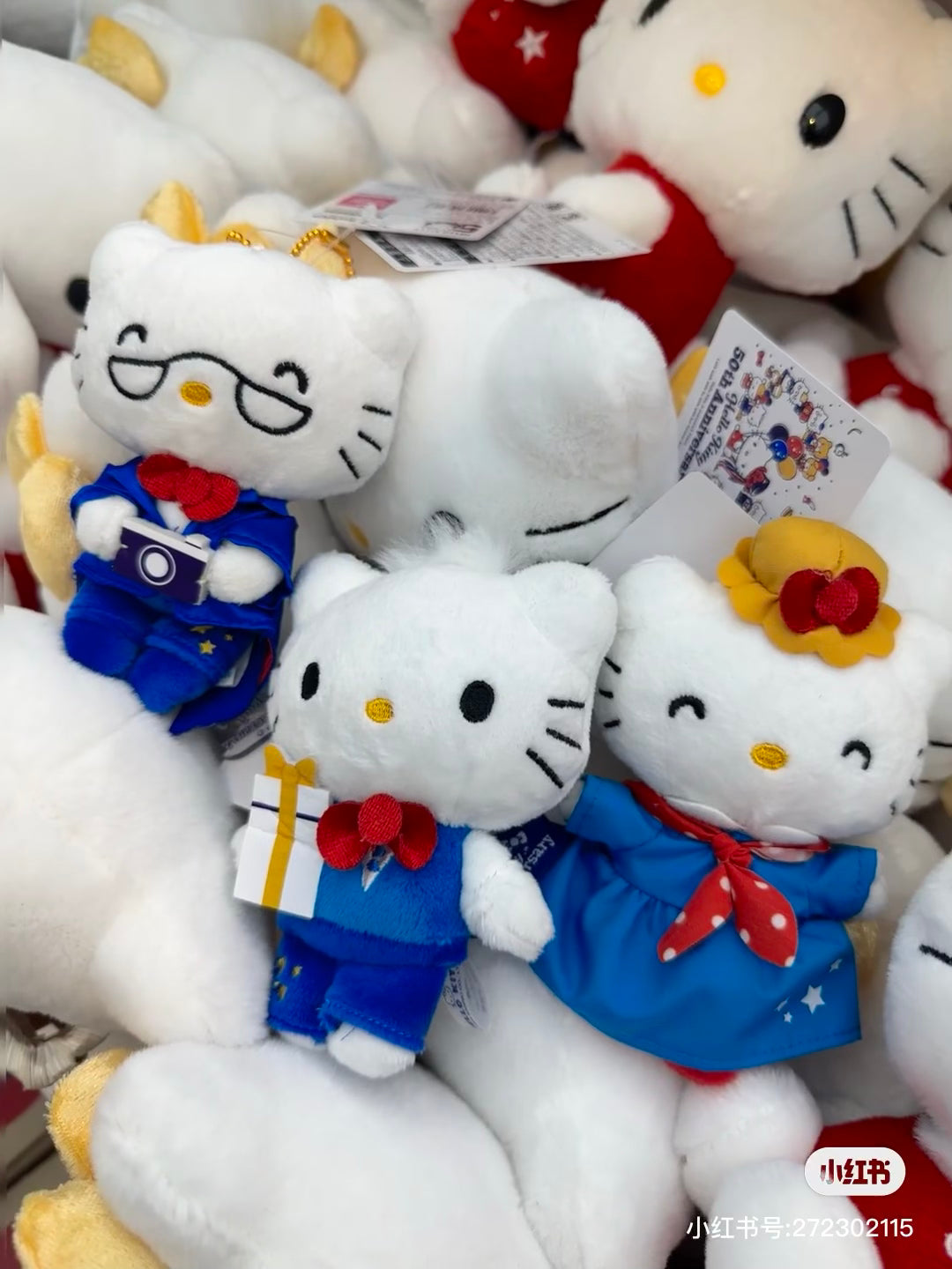Hello kitty凯蒂猫|50周年展会限定挂件 – Unicorn Cosmetics