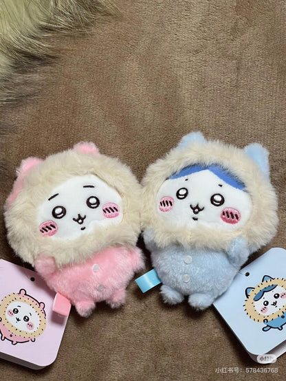 Chiikawa 吉伊卡哇｜Hossa Fussa pajamasMascot毛茸茸冬日睡衣可爱角色毛绒玩偶挂件/包挂｜约H115×W90×D45mm