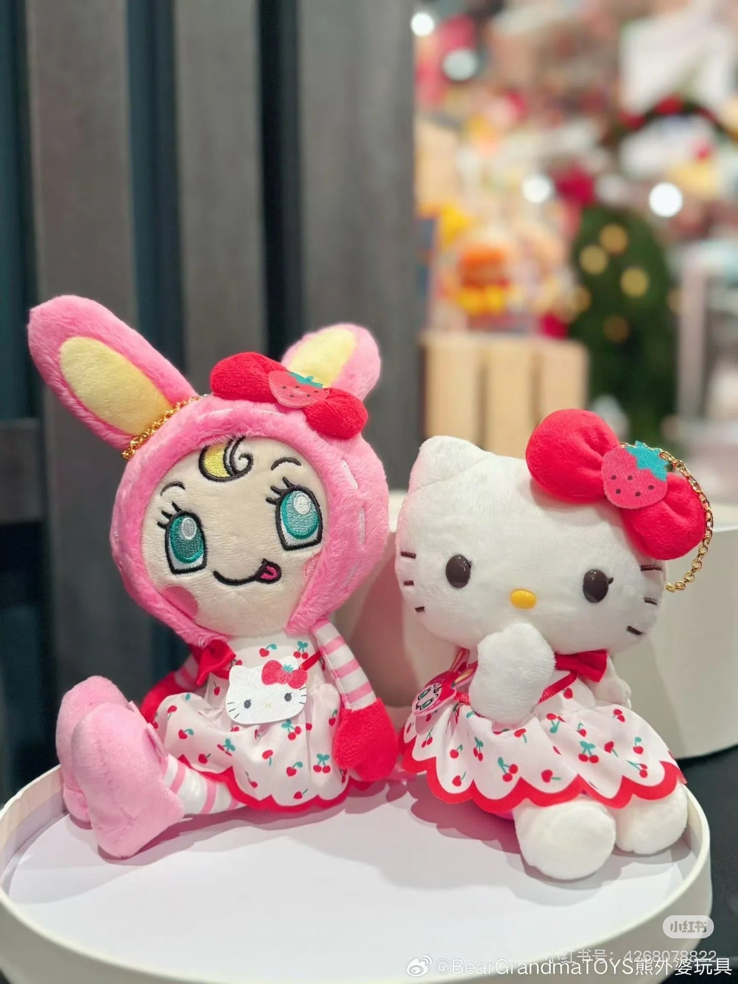 Sanrio｜Mezzo Piano Rabbit Berrier-chan Cherry Dress Mascot Holder /Plush Keychain｜15cm approx.