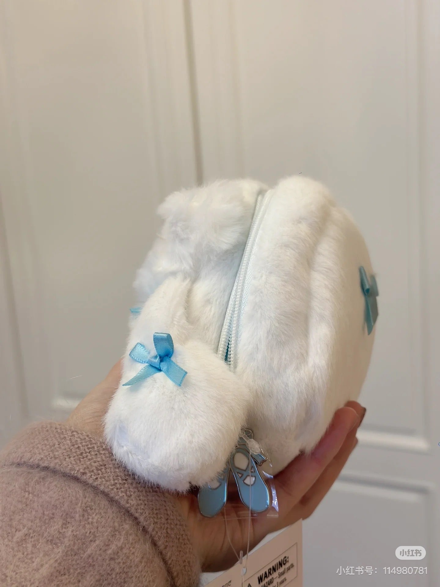 Sanrio｜White Cat Ballerina Face Shaped Pouch｜W14 x D6 x H10cm approx.