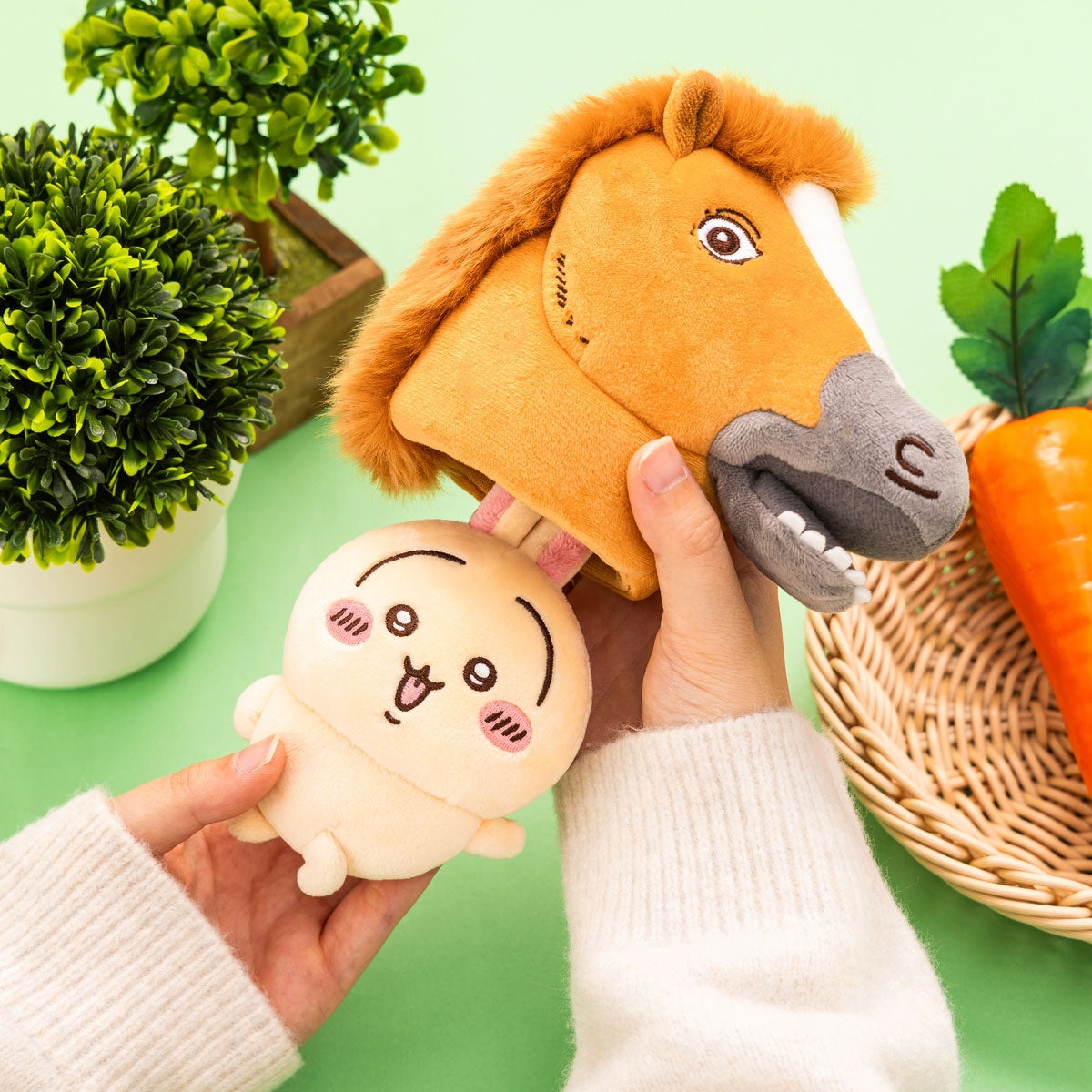 Chiikawa｜Usagi in Horse Costume Mascot Holder /Plush Keychain｜H140×W150×D65mm approx.