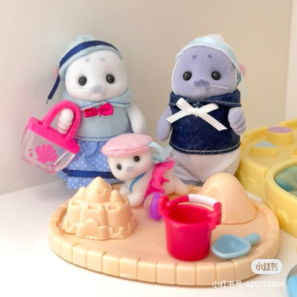 SylvanianFamilies森贝儿家族｜Seal Family海豹家族一家四口植绒站宝套组/玩具/过家家5759
