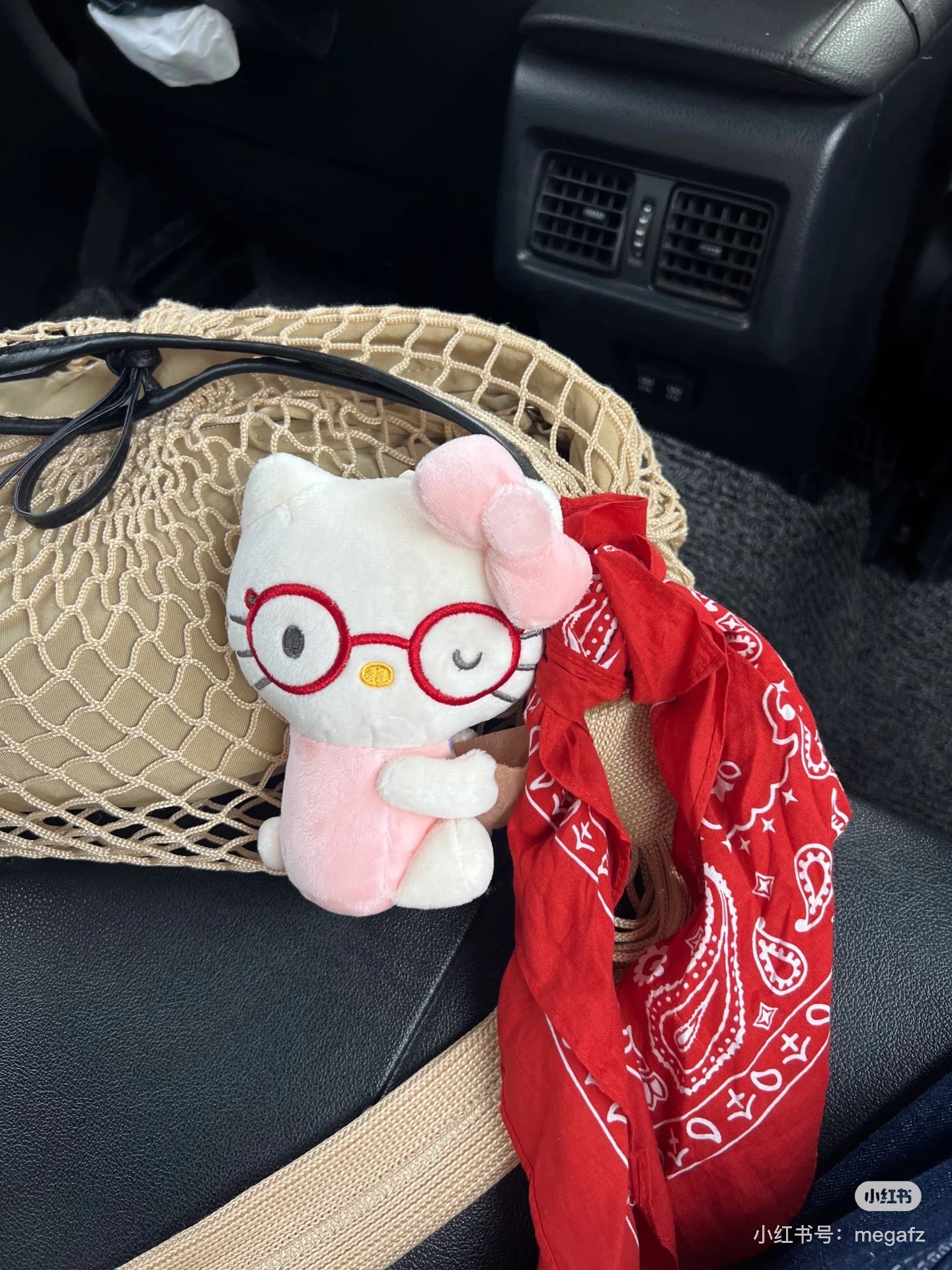 HelloKitty｜avail Mascot Holder /Plush Keychain