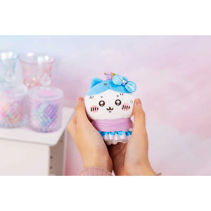 Chiikawa 吉伊卡哇|Otaku Goods - Chiikawa Caught Mascot Hachiware捆绑小八毛绒玩偶挂件/包挂|约H120×W80×D55mm