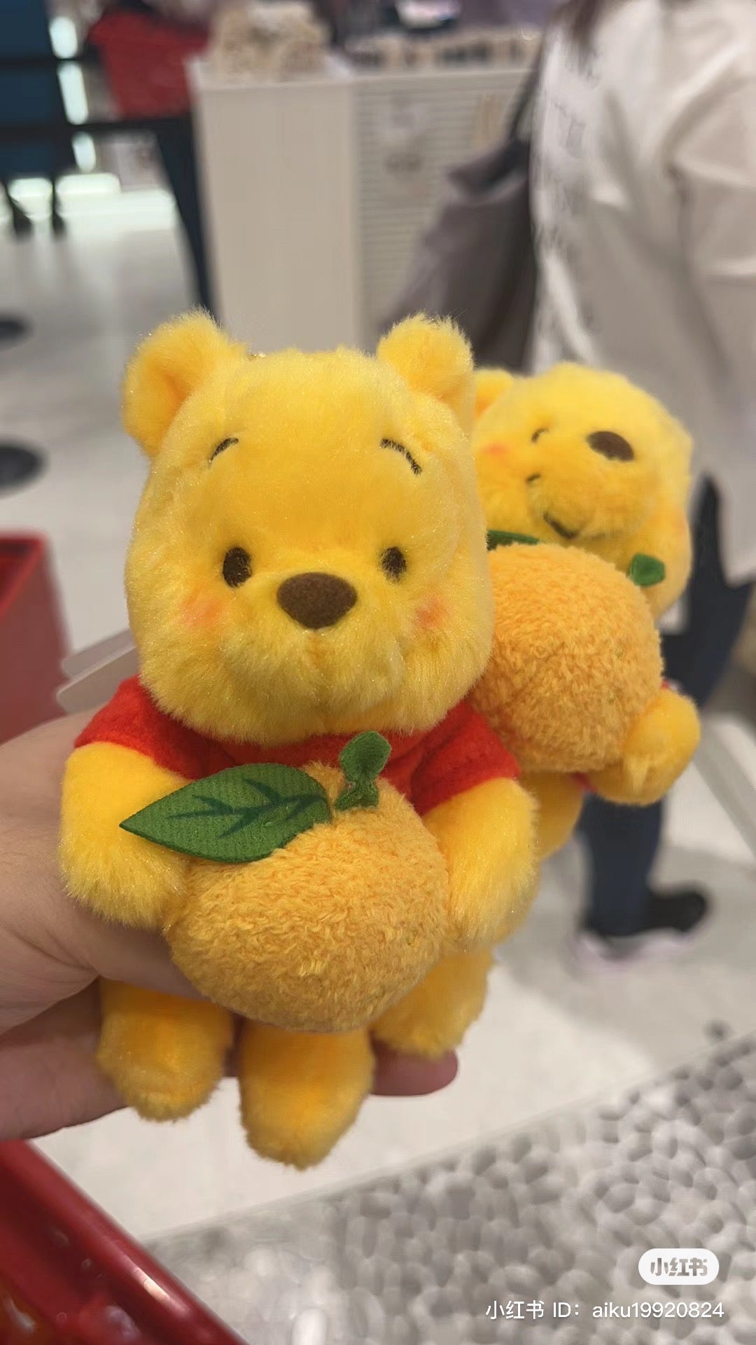 Disney｜柚子噗噗2023限定小熊维尼毛绒挂件