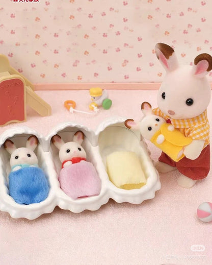 SylvanianFamilies森贝儿家族｜Triplets Care Set-Chocolate Rabbit巧克力兔三胞胎小鼻嘎套装玩具/过家家5532