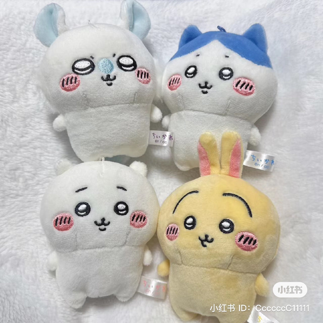 Chiikawa 吉伊卡哇|毛茸茸角色可旋转/可拆卸手机支架|約H90×W75×D50mm