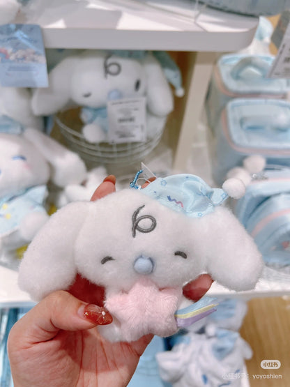 Sanrio三丽鸥｜ Cinnamoroll Milk/Sleepy Time / Sleepy Time玉桂狗甜梦系列困困大耳狗睡帽毛绒挂件｜约15×6×10.5cm