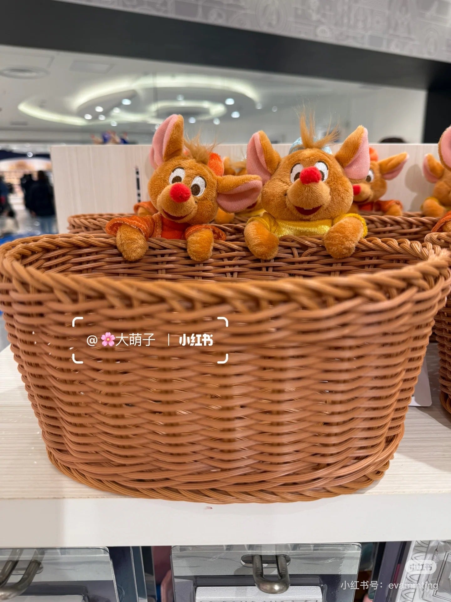 Disney迪士尼｜Interior Animal x Jag &amp;Gus The Mouse Basket东迪《灰姑娘》的朋友小老鼠毛绒玩偶收纳筐｜约高 18.5 x 宽 22.5 x 深 20 (cm)