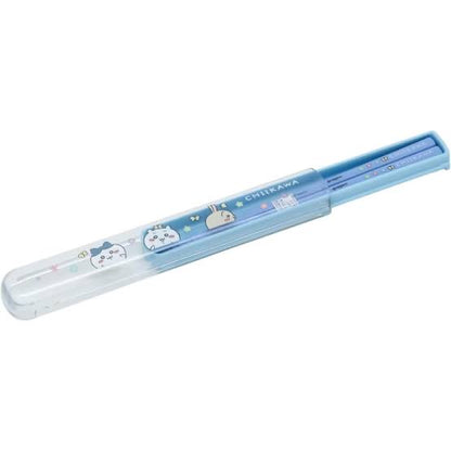 chiikawa吉伊卡哇｜Pull Lid Chopsticks Box抓蝴蝶三小只抗菌耐高温洗碗机可用便携筷子套盒