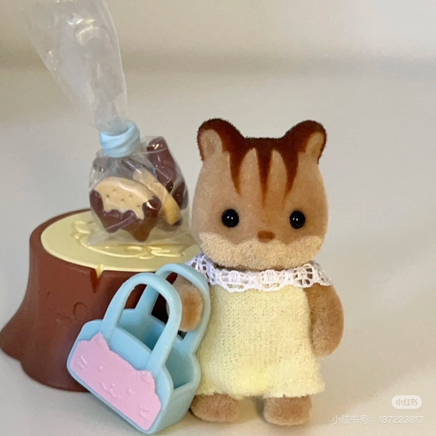 SylvanianFamilies｜Baby Walnut Squirrel Doll