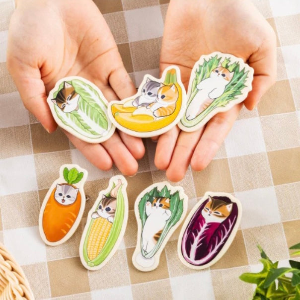 Mofusand｜Mofumofu Marche Sleeping Acrylic Badge - Vegetable Cat｜H65×W54×D15mm approx.