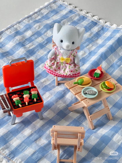 SylvanianFamilies｜Elephant Girl BBQ Picnic Set 5640
