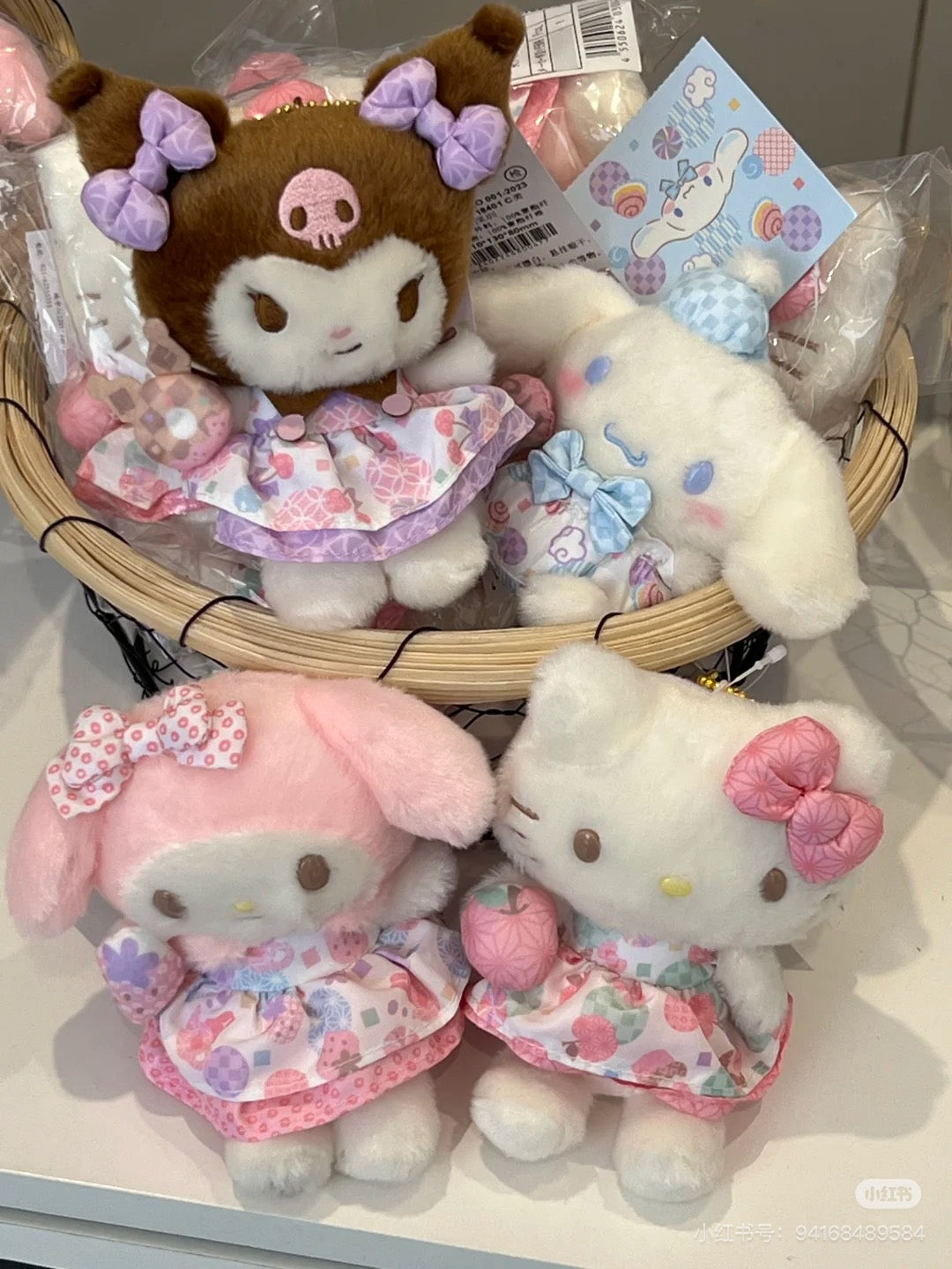 Sanrio三丽鸥｜Mascot Keychain粉彩碎花毛绒玩偶挂件/包挂｜约幅9.5×奥行7×高さ13cm