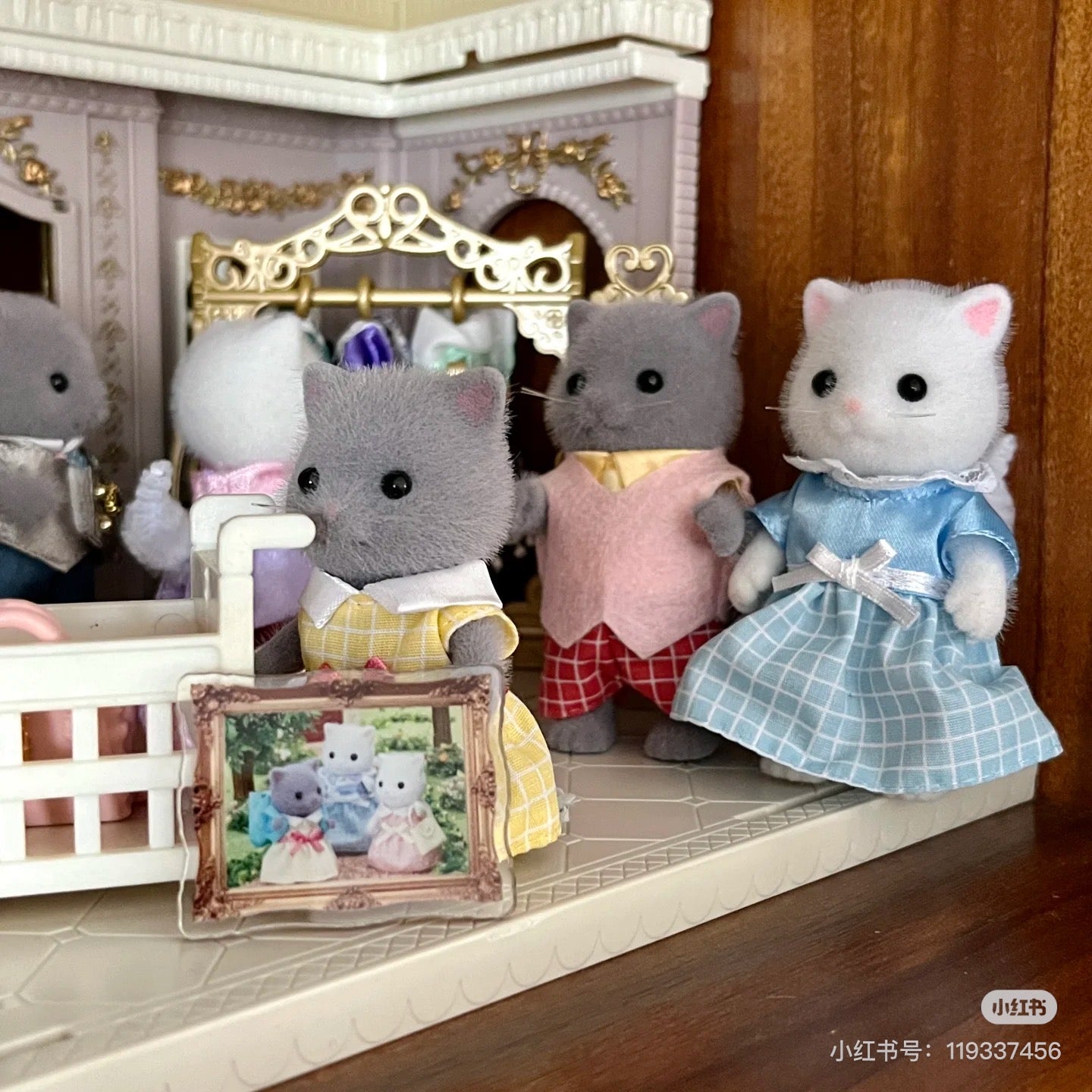 SylvanianFamilies森贝儿家族｜ Persian Cat Mother波斯猫妈妈植绒站宝/玩具/过家家