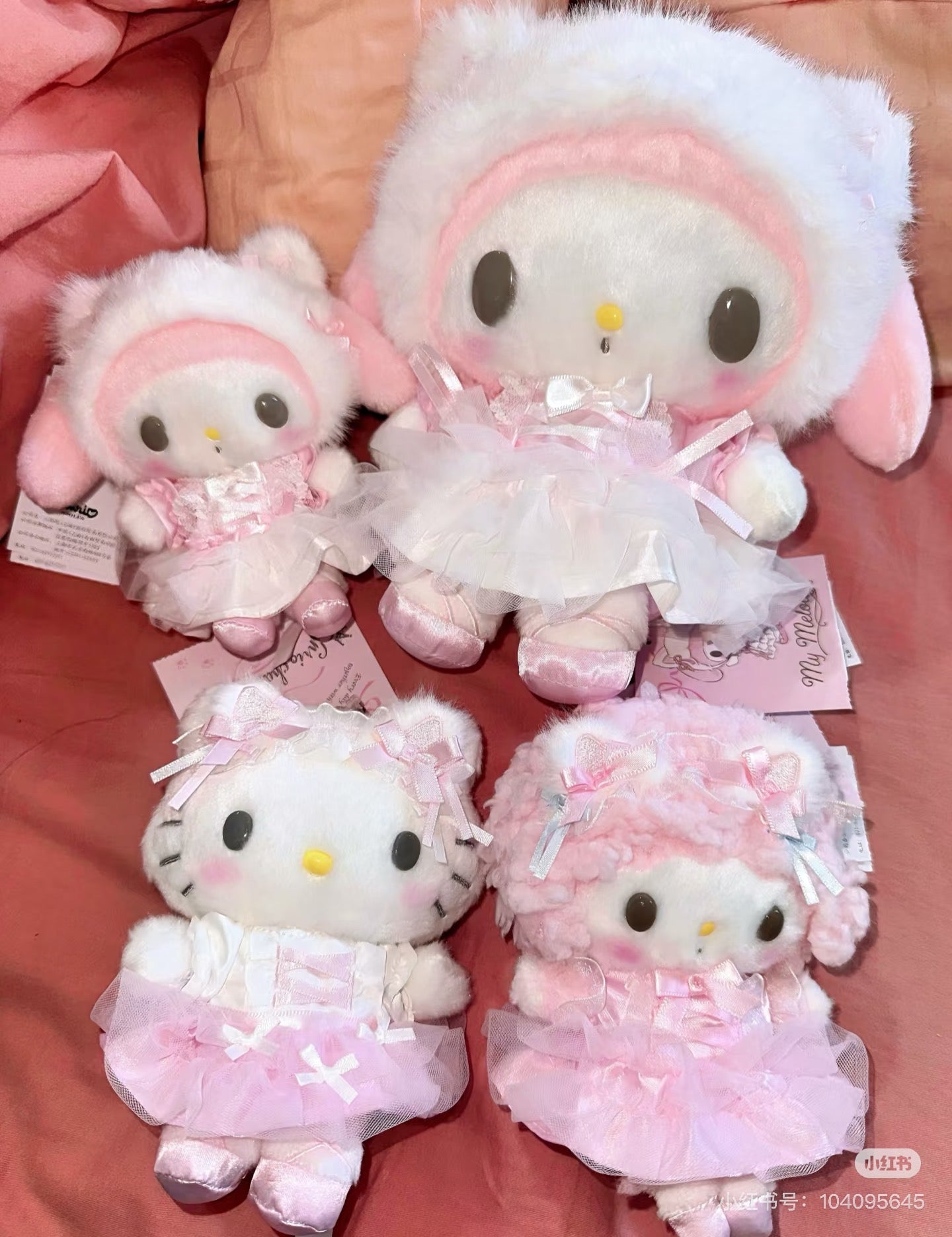 【limit 1】Sanrio｜White Cat Ballerina Mascot Holder /Plush Keychain｜9.5 x 6 x 13cm approx.