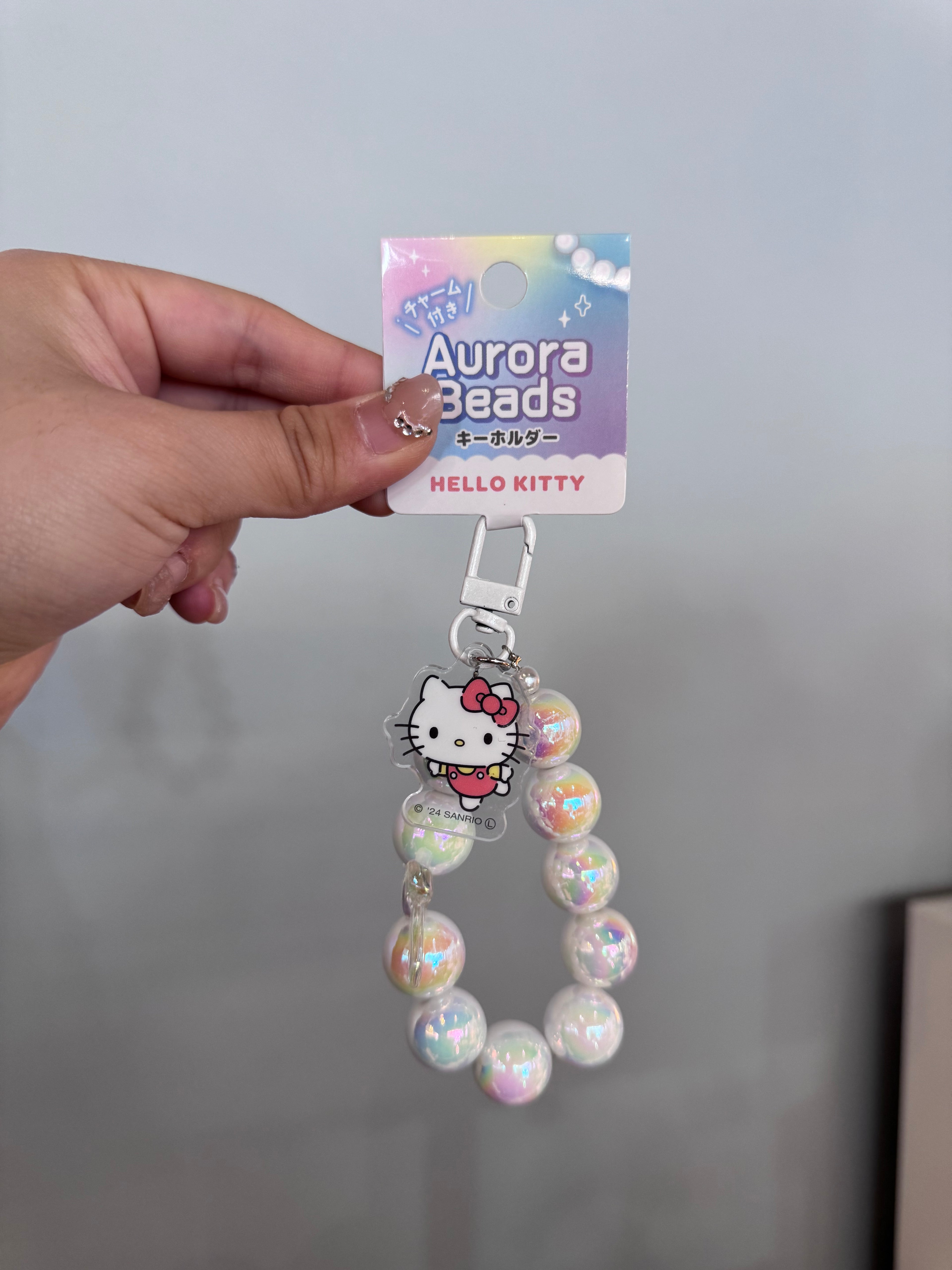 Sanrio三丽鸥｜Aurora Beads Acrylic Charm Keychain ｜ W55 x H165 x D15mm approx.