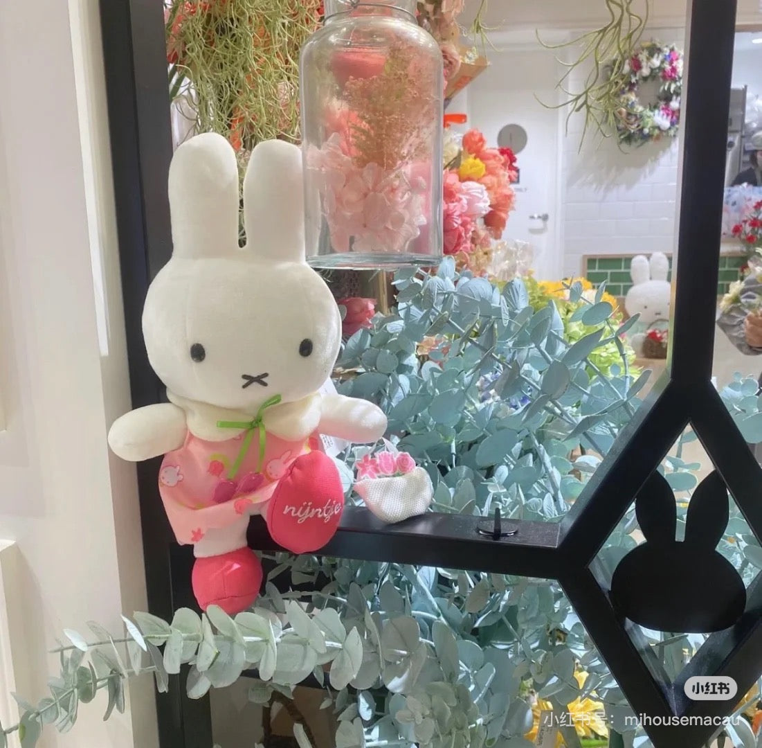 Miffy米菲｜春日郁金香玩偶/公仔/小衣服很精致
