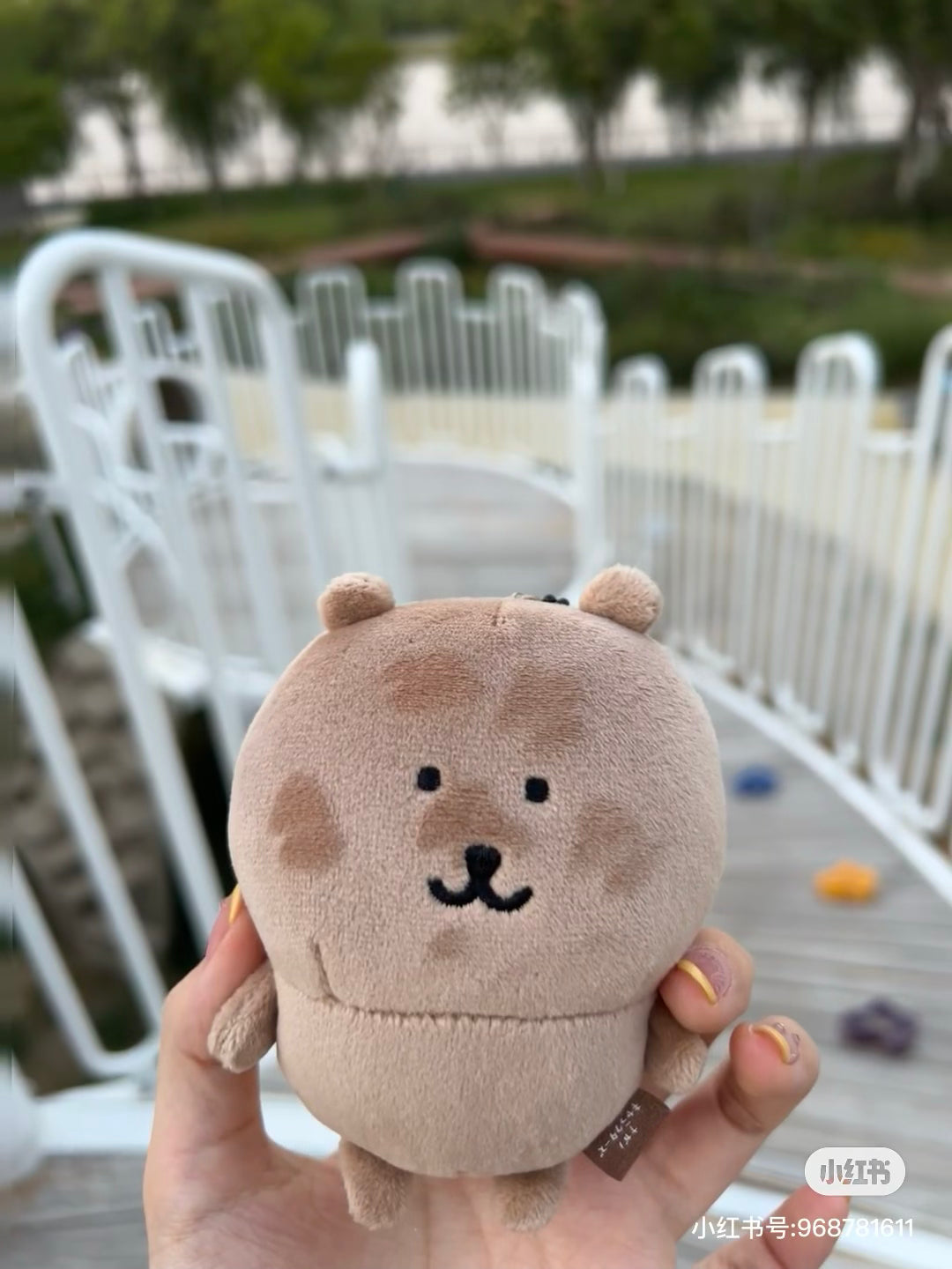 Nagano嘲讽熊｜ Characters Sunburn Shima Mascot嘲讽熊晒黑皮挂件｜约H130 x W90 x D50mm
