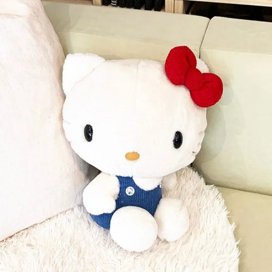 Hello kitty凯蒂猫｜50周年毛茸茸kitty公仔/玩偶｜幅27cm/奥行18cm/高さ32cm
