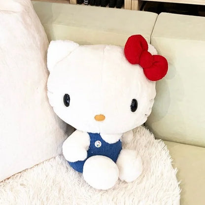 Hello kitty凯蒂猫｜50周年毛茸茸kitty公仔/玩偶｜幅27cm/奥行18cm/高さ32cm