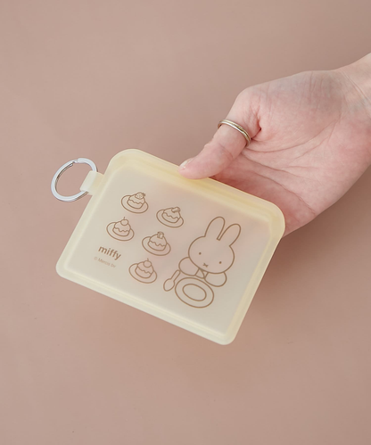 Miffy｜Flappo Silicone Mini Accessory Pouch｜118×87×7.5mm approx.