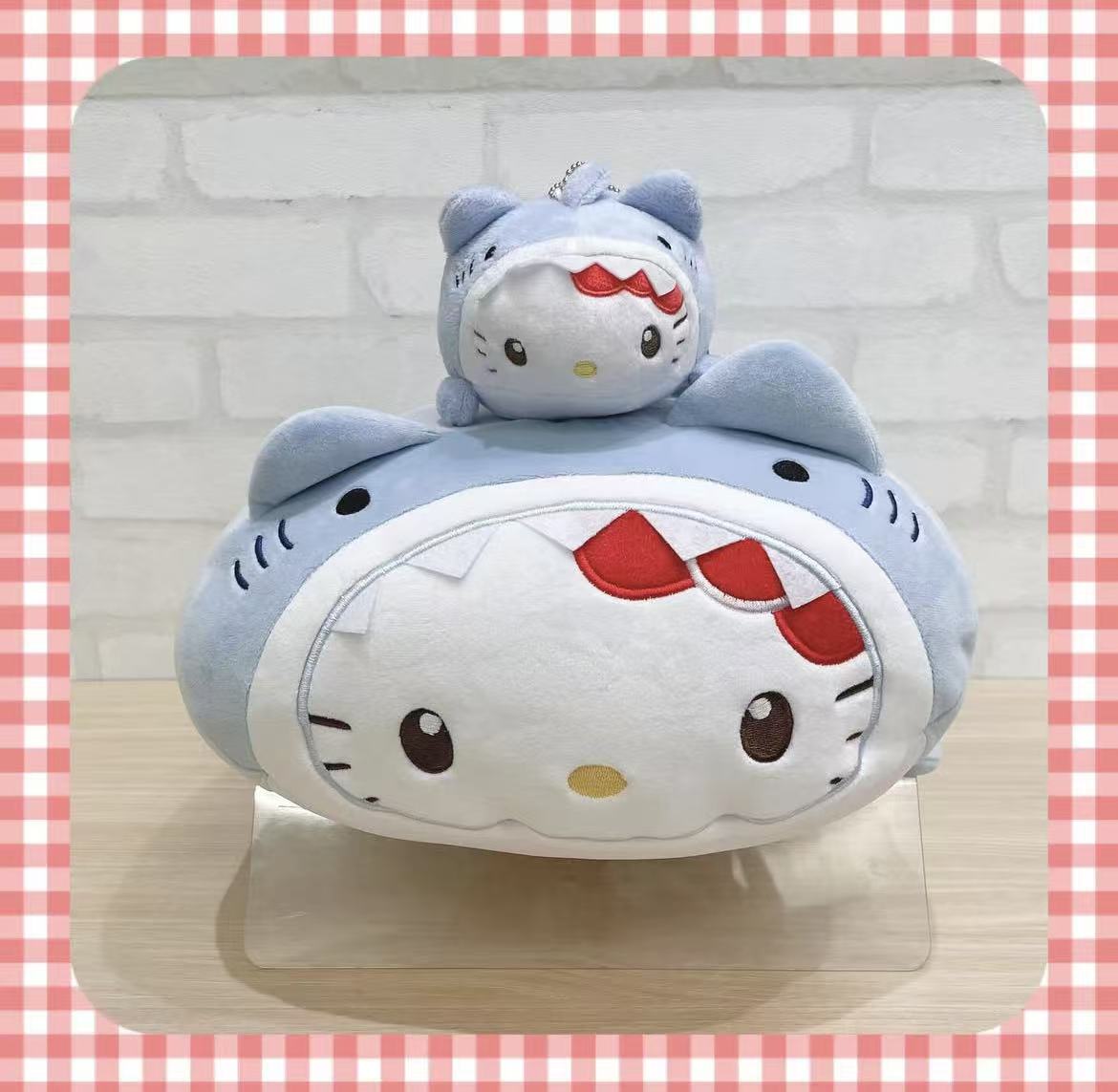 Sanrio｜Cooling Cushion Mini Sea Creature｜H10 x W17.5 x D23cm approx.