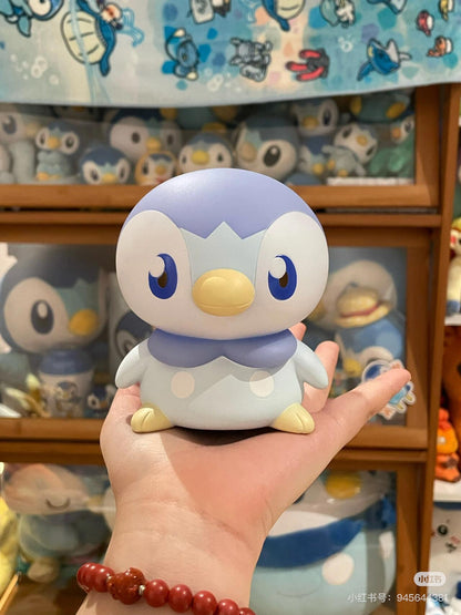 Pikachu皮卡丘｜Takara Tomy Pokemon-Pokepeace Puni Kyun Light - Piplup 宝可梦软软捏捏多段变光波加曼小夜灯｜约15 x 15 x 10cm