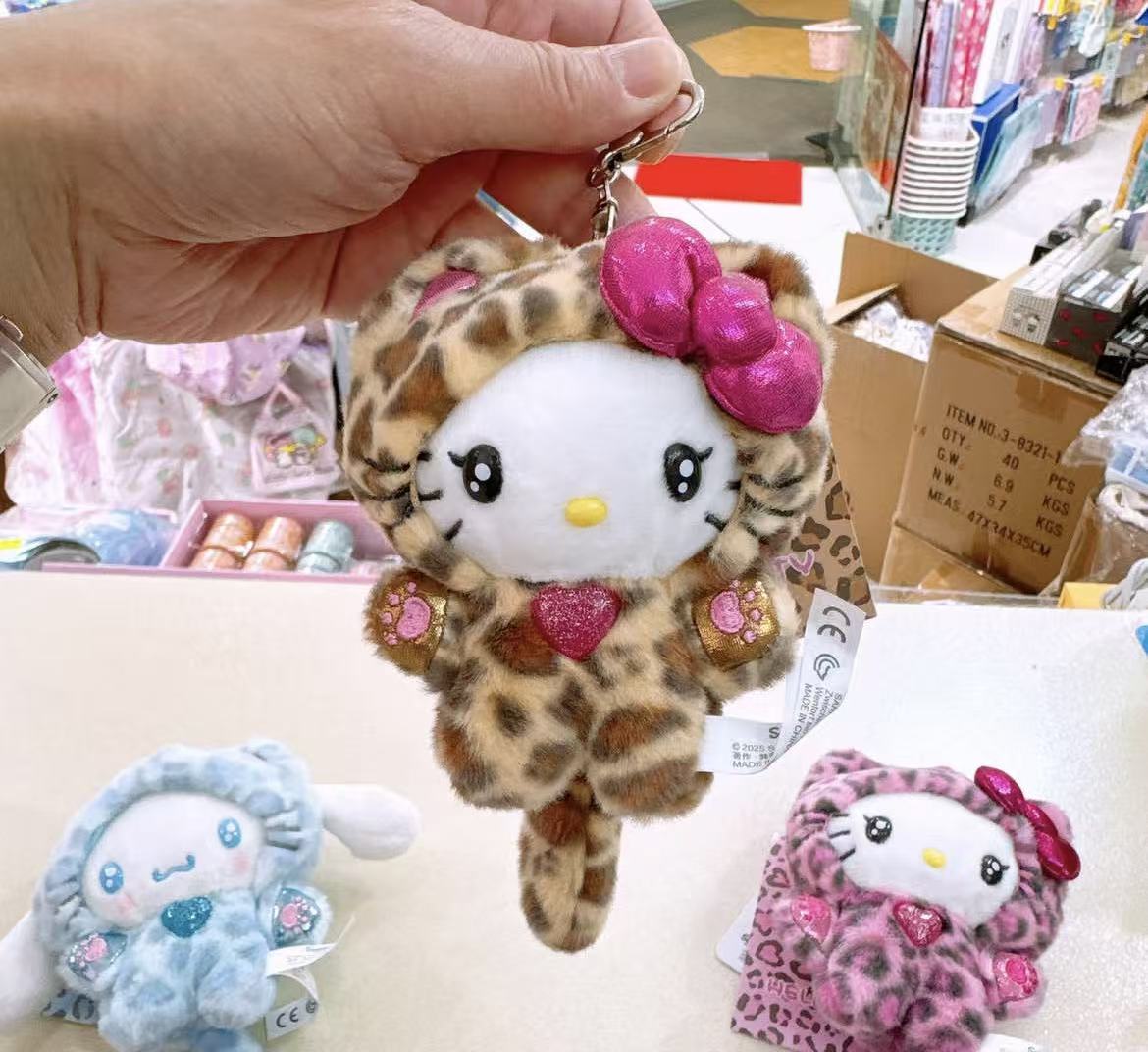Sanrio｜Leopard Gal Cat Mascot Holder /Plush Keychain｜11×6×14cm approx.