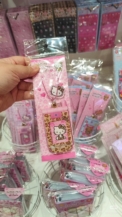 Hello Kitty凯蒂猫｜ Sanrio Slide Flip Phone Keychain/ Gogo Gal Collection Leopard Pink怀旧复古辣妹系列翻盖手机造型钥匙扣挂件/包挂｜约4.5×0.7×9cm