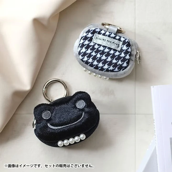 Pickles the Frog｜Carabiner Pouch Monotone｜H7×W8×D3cm approx.