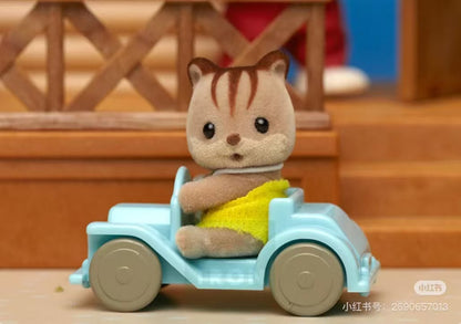SylvanianFamilies｜Baby house Walnut Squirrel on Car B-33