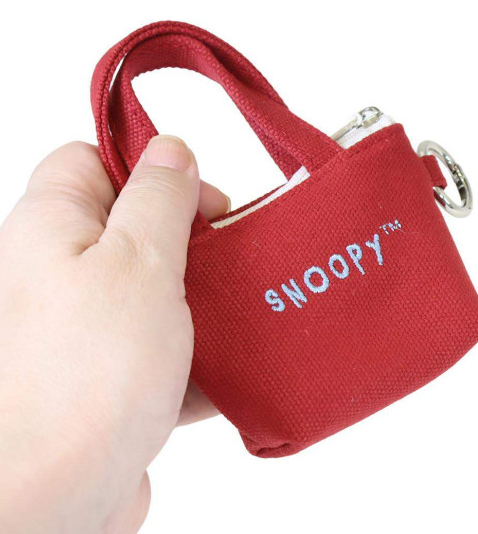 Snoopy｜Peanuts Embroidery Tote Bag Style Mini Accessory Pouch with Carabiner｜105×60×35mm approx.