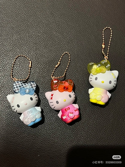 HelloKitty凯蒂猫｜Birthday 50th The Fashionable Ribbons Sanrio Blindbag 50周年生日限定彩虹水钻蝴蝶结吊饰挂件盲盒/全8种｜1枚入