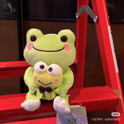 Sanrio｜Keroppi &amp; Pickles : Hug Snowman Pickles Plush Dolls/Plush Toy (S)｜16×12×11cm approx.