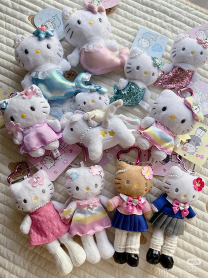 HelloKitty｜Style Up Mascot Holder /Plush Keychain｜H14.7 × W7.0 × D4.2 cm approx.