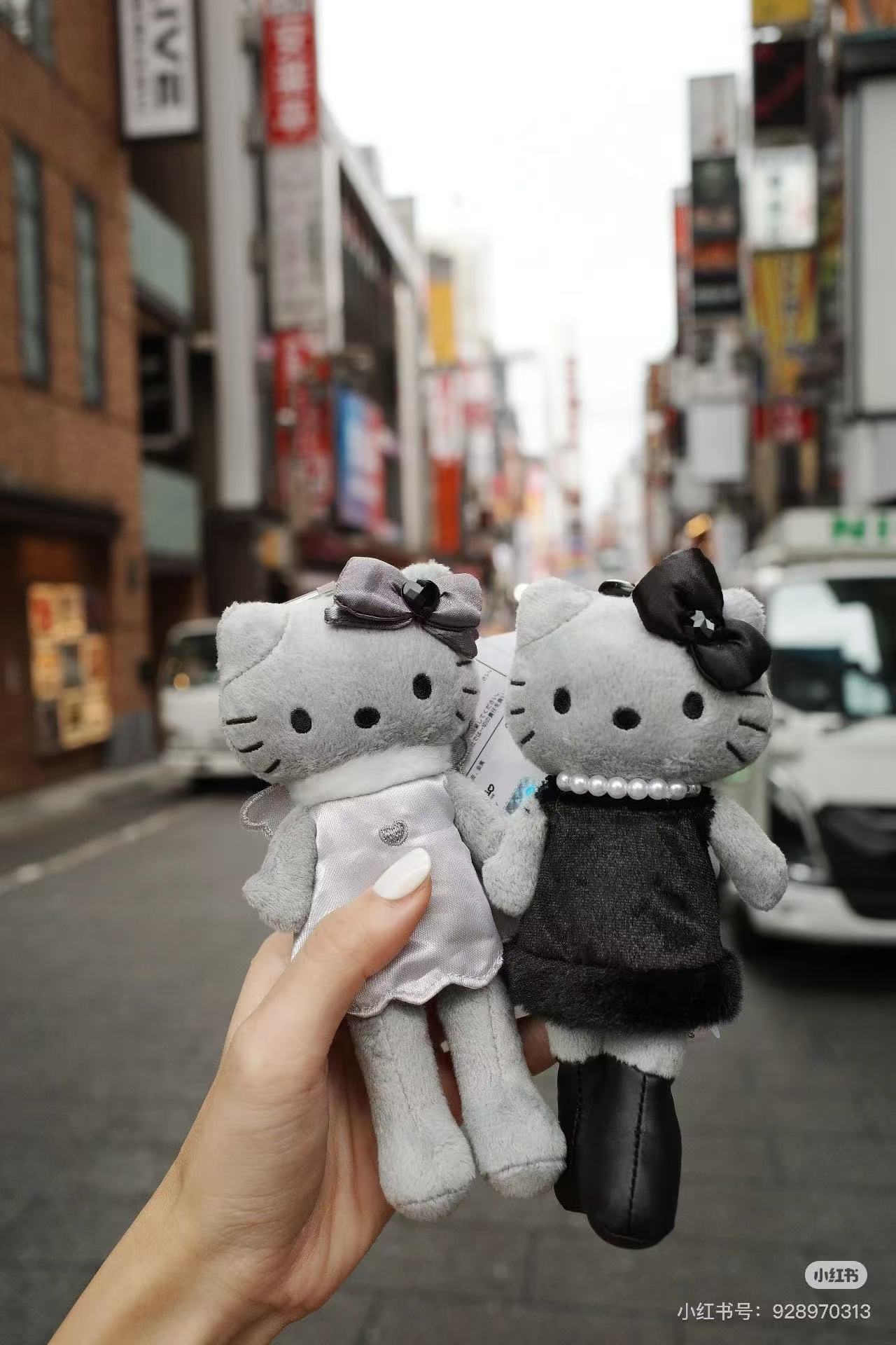 Hello Kitty｜Angel Style Up Mascot Holder /Plush Keychain｜9×4×15cm approx.