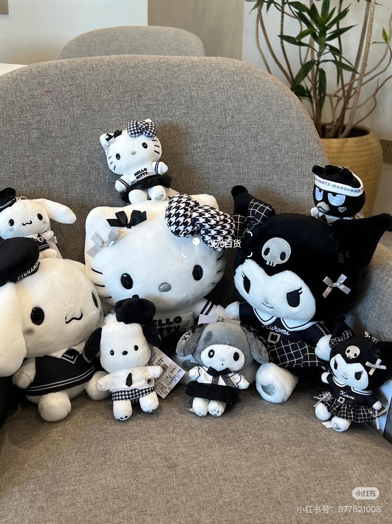 Sanrio三丽鸥｜Mascot Holder Monotone黑白印象千鸟格系列可爱角色毛绒玩偶挂件/包挂｜约7.5×5×11cm