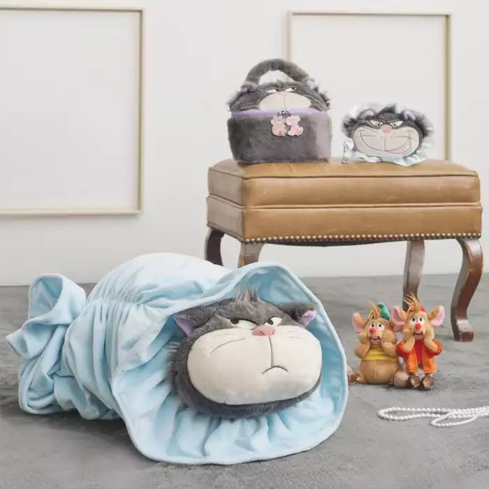 Disney｜ 2025 CAT DAY Cinderella Lucifer Pouch Chain｜14.5cm x 19cm  x 3cm approx.