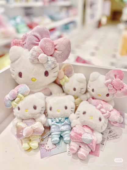 HelloKitty凯蒂猫｜Birthday 50th The Fashionable Ribbons Sanrio 50周年生日限定丝绒彩虹渐变蝴蝶结毛绒玩偶挂件/包挂/眼睛里有星辰｜约幅12×奥行5×高さ16cm