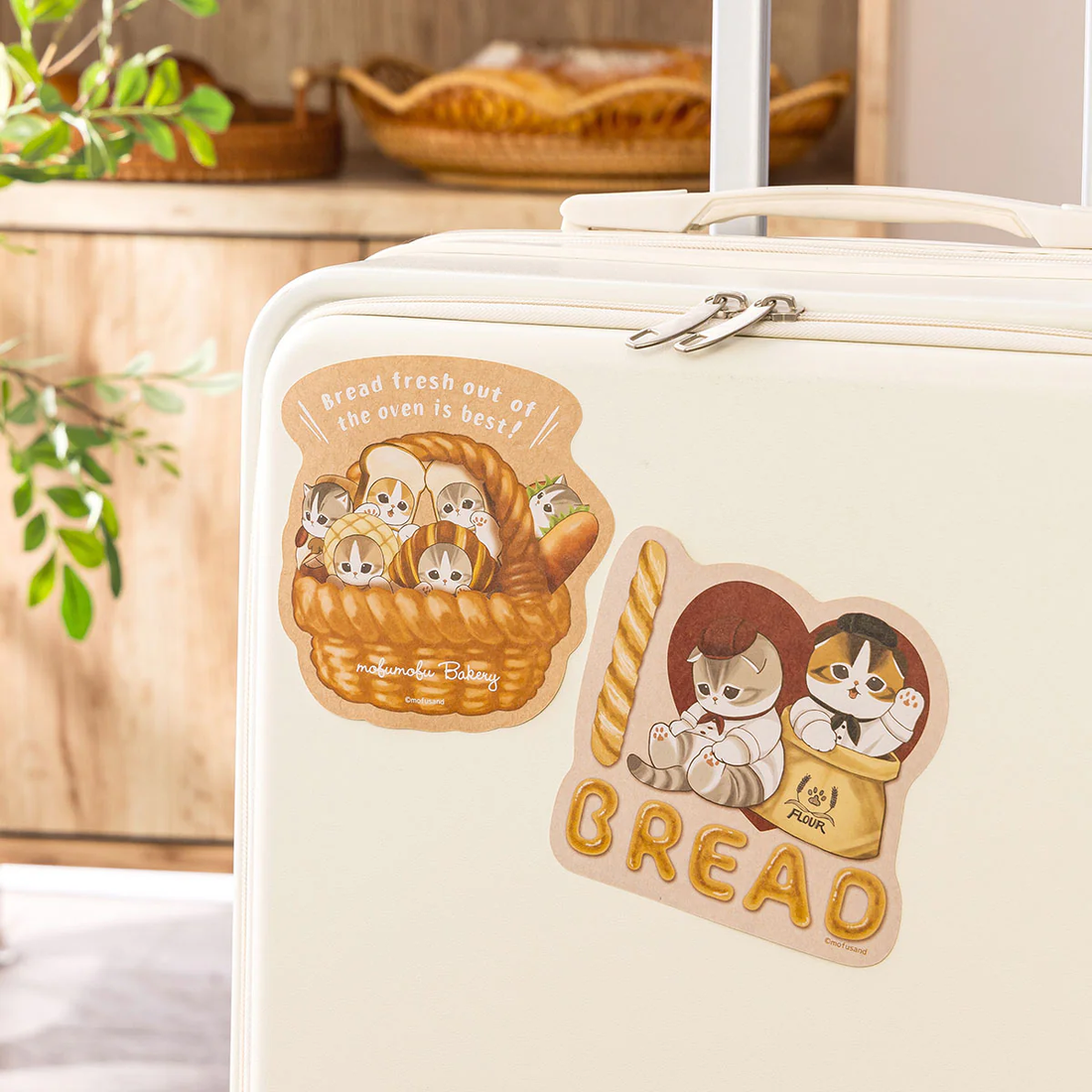Mofusand｜Mofumofu Bakery BIG Sticker ｜H120 x W119mm approx.