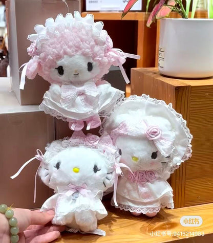 【Restock incoming】Sanrio｜White Frill Design Mascot Holder /Plush Keychain｜13.5×7.5×18cm approx.